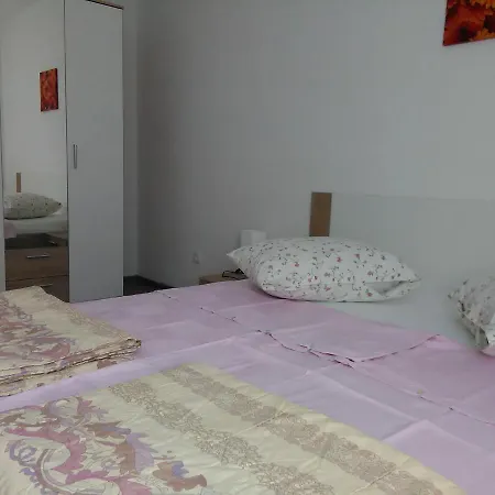 Apartamento Jadranka Pakoštane